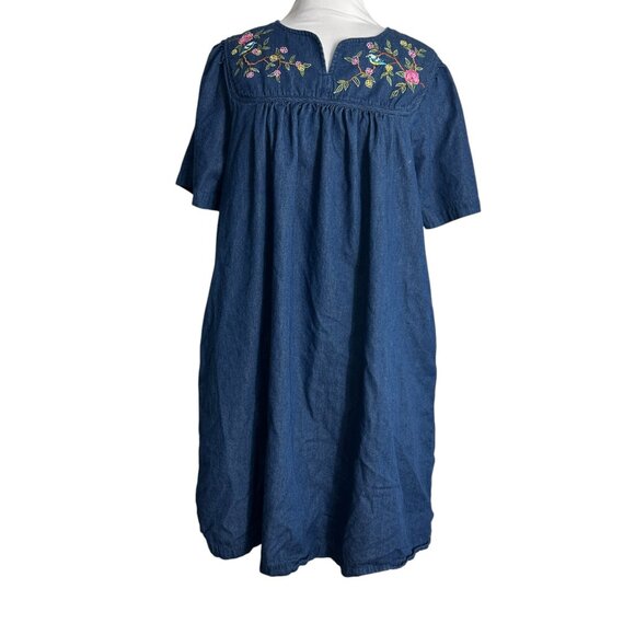 Go Softly Patio Dress Embroidered Floral Bird Petite Medium Pullover Pockets - Picture 1 of 9
